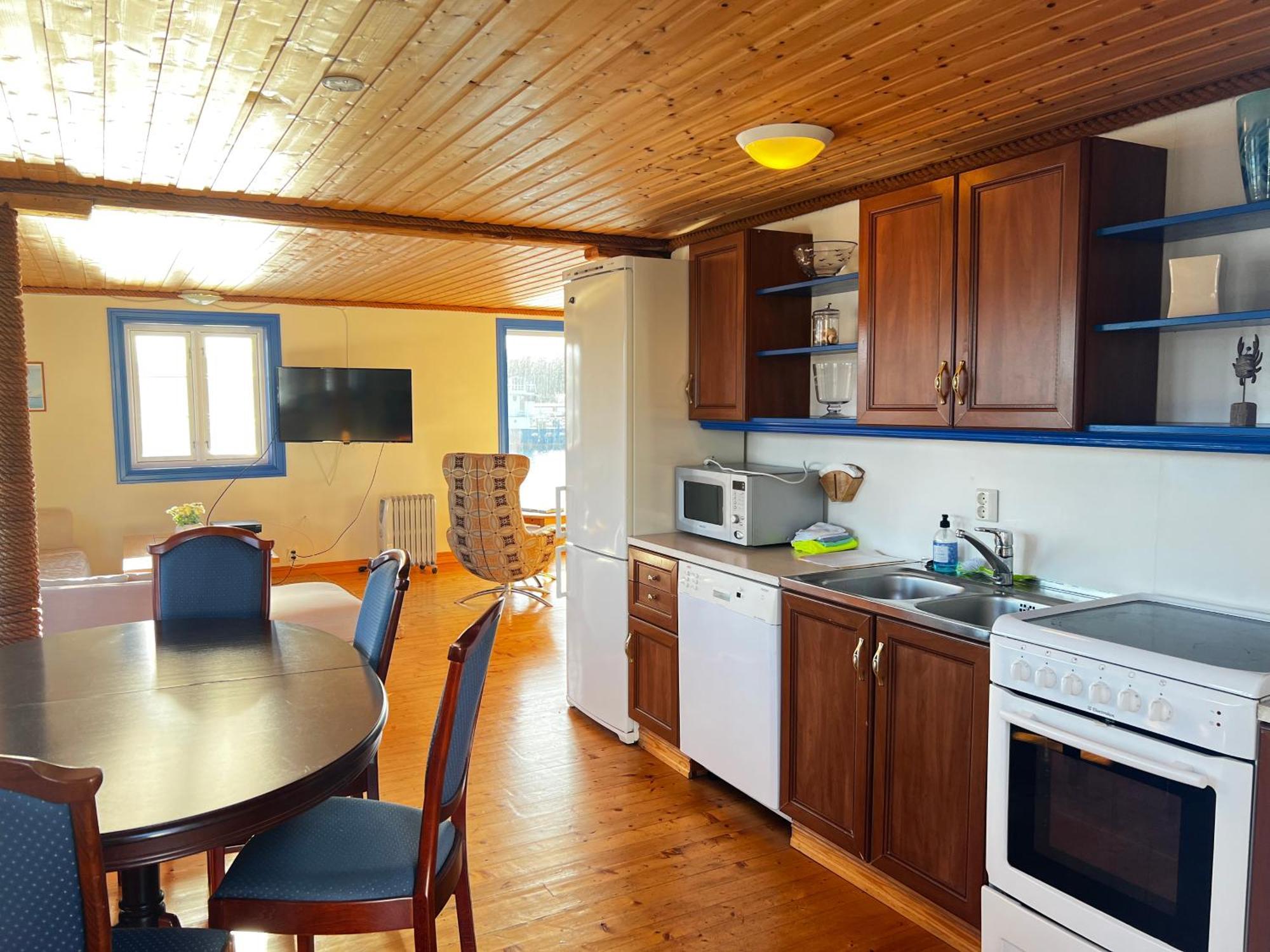 LitlrossoyaAtlantic Road Seaside Housingアパートメント エクステリア 写真